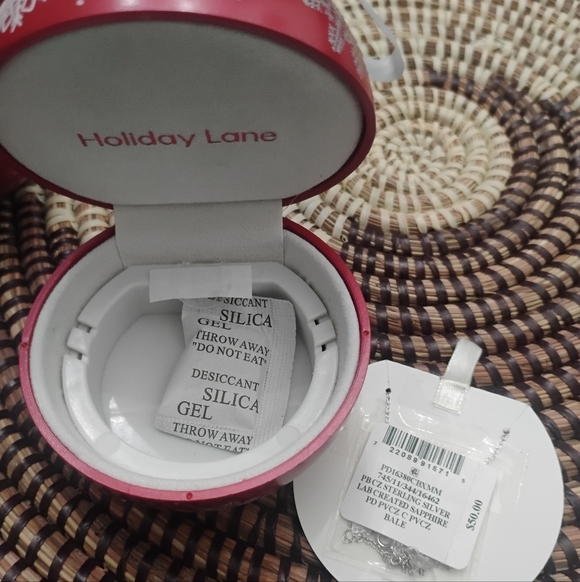 Sterling Silver & Cubic Zirconia Initial C Pendant Necklace in Ornament Box NWT - Picture 6 of 9